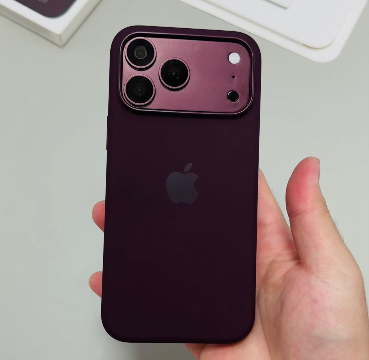 Liquid Silicone Magnetic Case for iPhone 18 Pro / 18 Pro Max
